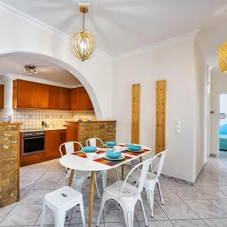 Modern 2 Bed In Downtown Of Apartment Fira (Santorini)